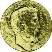 Medalla Fields Anverso.jpg