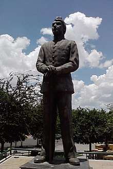 EstatuaAgustínMelgarSevilla.jpg
