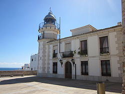 250px-Faro de Peñíscola. Castellón.jpg