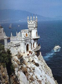 Castillo de Lastivchyne Hnizdo Uno de los conjuntos arquitectónicos más famosos de Yalta