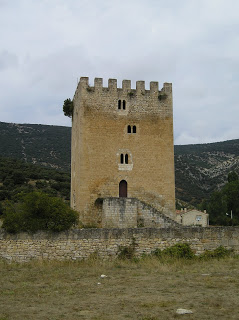 Torre de los Velasco, s XIV-XV, 2.JPG