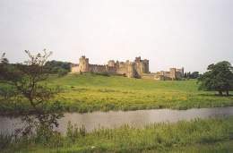 Alnwick Castle 01.jpg