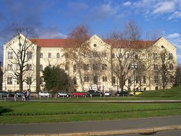 Universidad de Zagreb.jpg