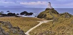 Isla Anglesey isla de los druidas.jpg
