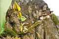 Monasterio Taktsang Dzong1.jpg
