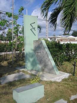 Obelisco a Raymundo Castro.jpg