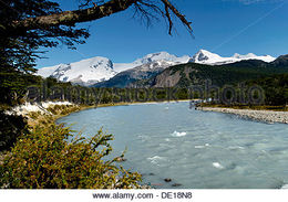 Lago-onelli-cordillera-los-glaciares-.jpg