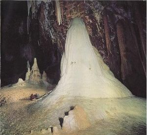 Cueva Fustete.jpg