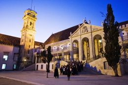 Universidad de Coimbra – Alta y Sofía.jpg