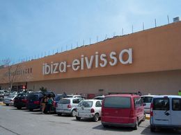 Aeropuero de Ibiza.jpg