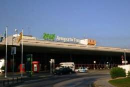 Aeropuerto-Internacional-de-Faro.jpg