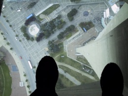 Glass Floor of the CN Towers.jpeg
