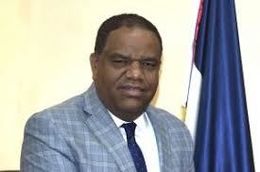 Ministro deporte y recreación república dominicana.JPG