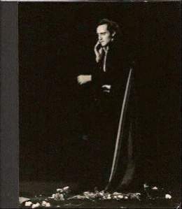 Daniel-Mesguich-dans-Hamlet-en-1977.jpg