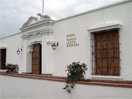 Museo larco limaperu (Small).jpg