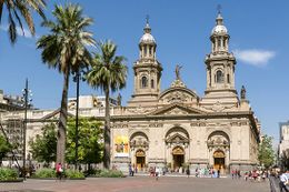Catedral-metropolitana de Santiago de Chile.jpg