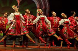 Bailes mas populares de Rusia 1 joya life.jpg