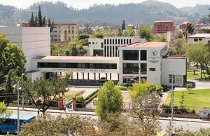 Universidad de Cuenca.jpg